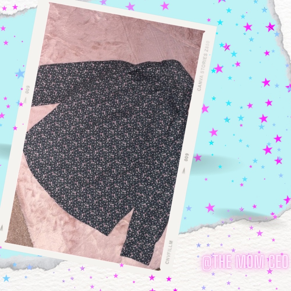 FLORAL BUTTON DOWN TOP - Picture 2 of 3